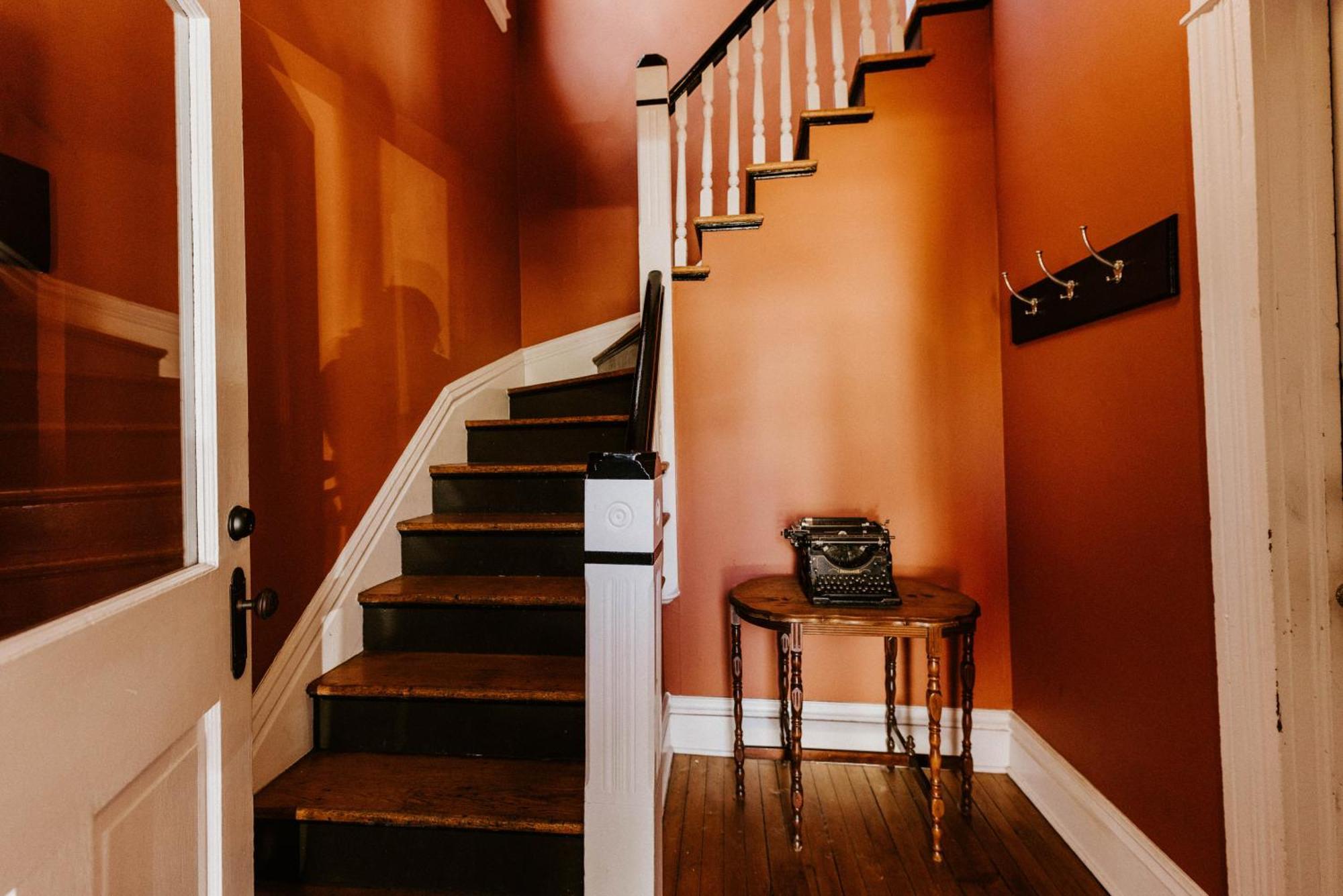 Retro Gem Box Victorian Steps From Irvine Park Daire Saint Paul Dış mekan fotoğraf